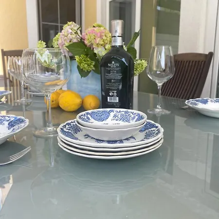 Private Pool,3 Bedrooms And 3 Bathrooms