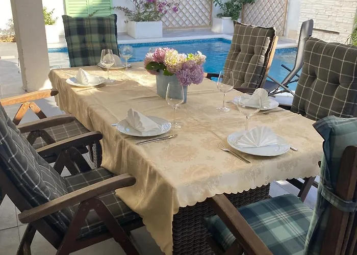 Private Pool,3 Bedrooms And 3 Bathrooms Apartmán