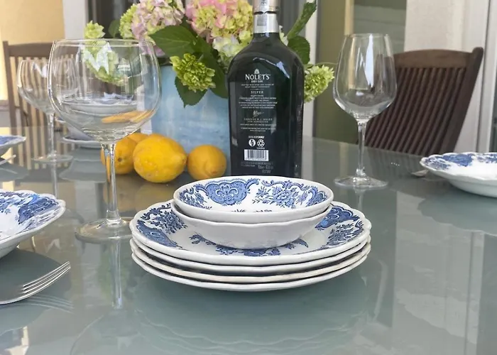 Private Pool,3 Bedrooms And 3 Bathrooms