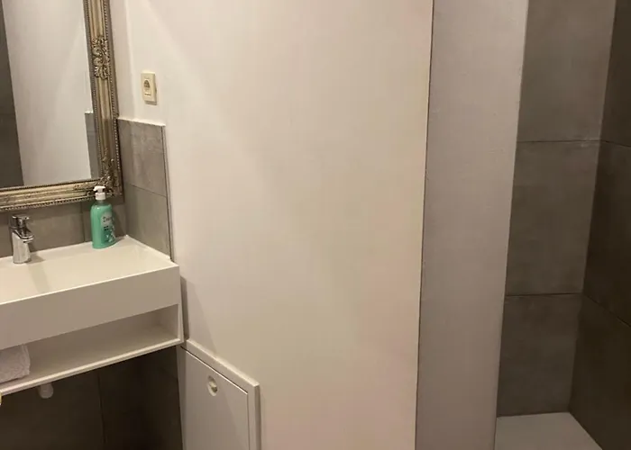 Private Pool,3 Bedrooms And 3 Bathrooms