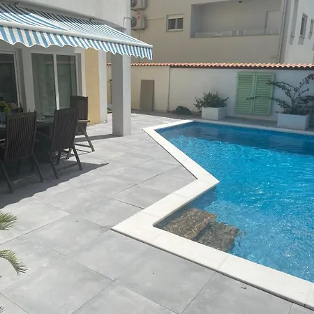 Private Pool,3 Bedrooms And 3 Bathrooms Biograd Na Moru
