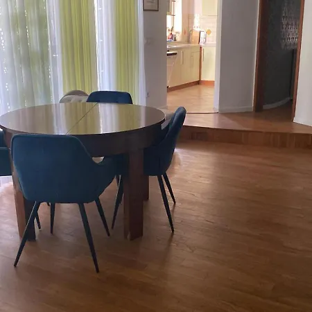 Apartment Private Pool,3 Bedrooms And 3 Bathrooms