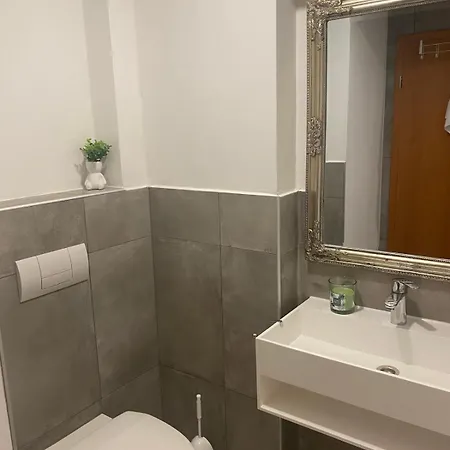 Apartment Private Pool,3 Bedrooms And 3 Bathrooms *