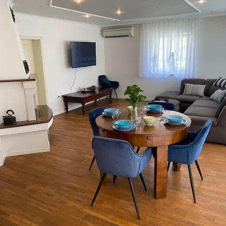 Lägenhet Private Pool,3 Bedrooms And 3 Bathrooms